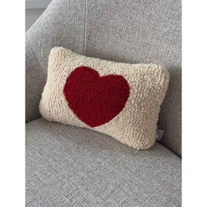 Chandler 4 CornersHeart Hand ooked Wool Decorative Throw Pillow Valentines Day